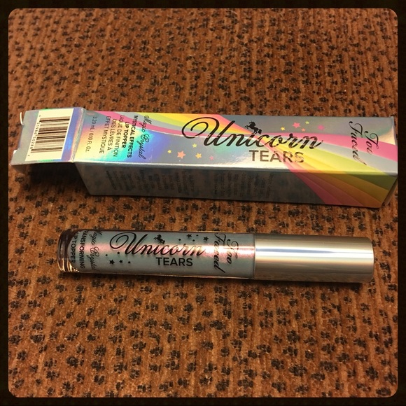 🦄 Too Faced Unicorn Tears Mystical Lip Topper - Picture 4 of 4
